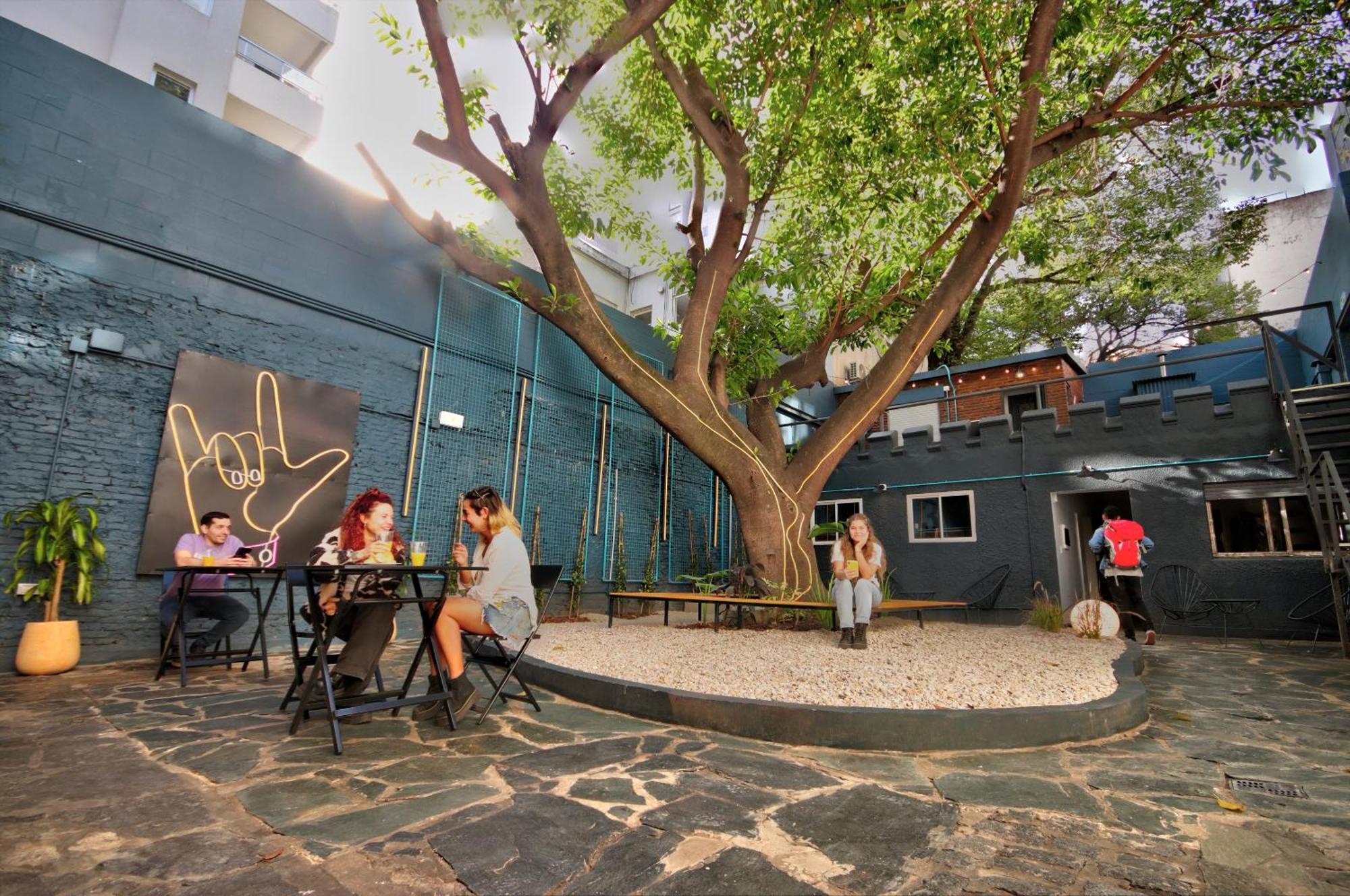 Play Hostel Garden Buenos Aires Luaran gambar